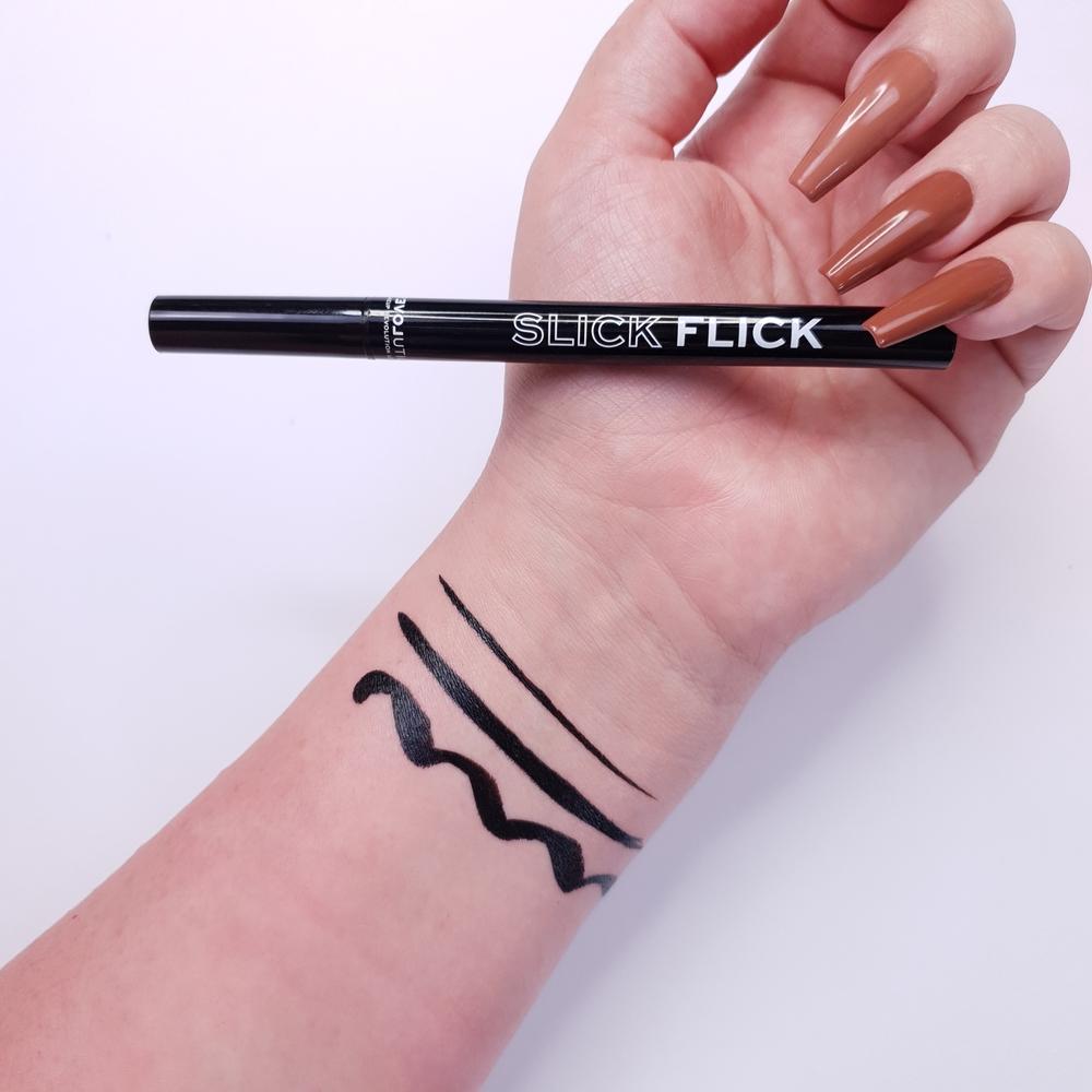 Revolution Relove Slick Flick Eyeliner Black - HOK Makeup