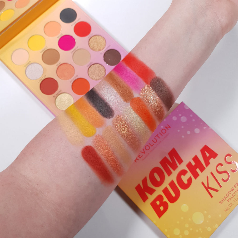 Revolution Hot Shot Eyeshadow Kombucha Kiss Palette 4pc Set + 1 Full Size Product Worth 25% Value Free