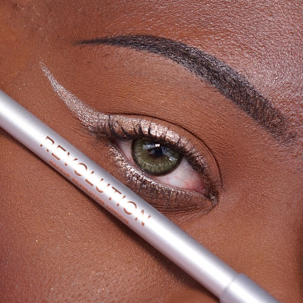 Makeup Revolution Streamline Waterline Eyeliner Pencil Silver 4pc Set + 1 Full Size Product Worth 25% Value Free