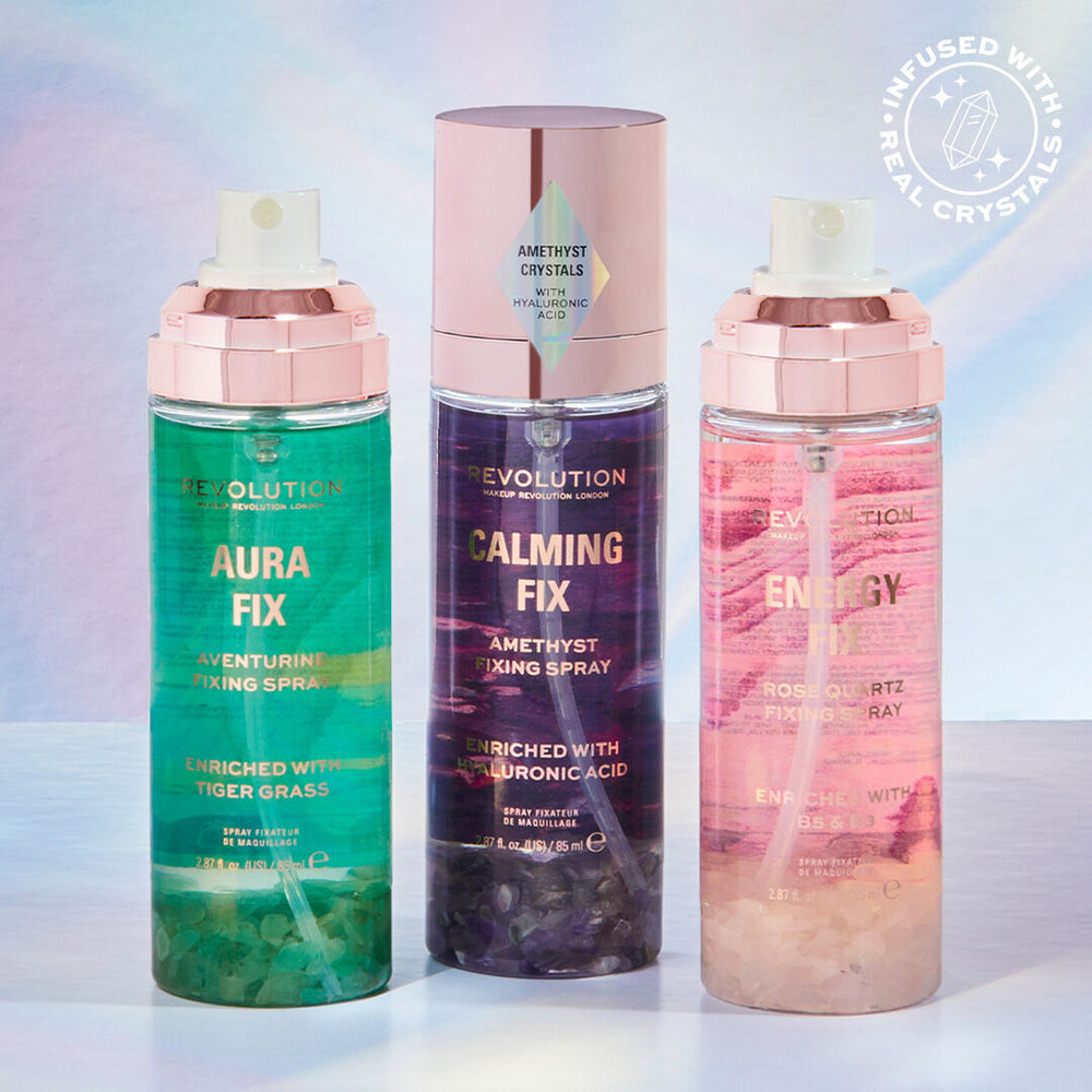 Makeup Revolution Crystal Aura Fixing Spray Energy Fix Rose Quartz 4pc Set + 1 Full Size Product Worth 25% Value Free