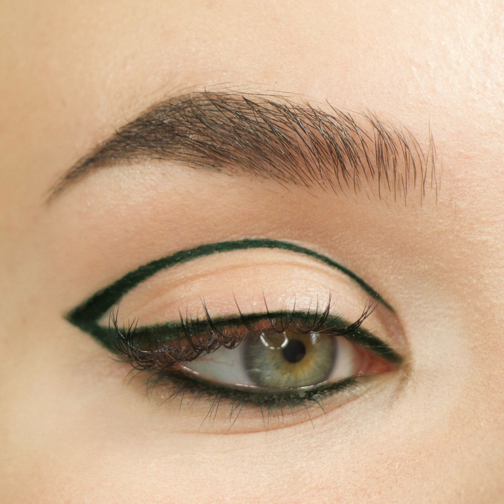 Makeup Revolution Felt & Kohl Eyeliner Green 4pc Set + 1 Full Size Product Worth 25% Value Free