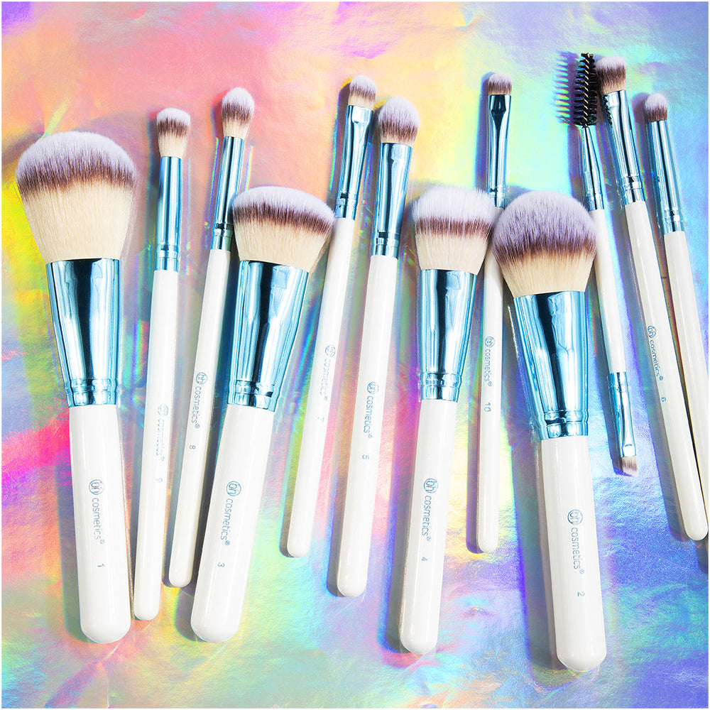 Poolside Chic - 12 Piece Brush Set  4pc Set + 1 Full Size Product Worth 25% Value Free